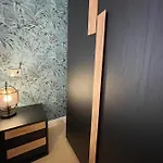 Carducci 83 4*