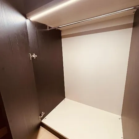 Carducci 83 Bed & Breakfast 4*