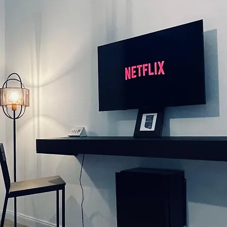 住宿加早餐酒店 Carducci 83 佩斯卡拉